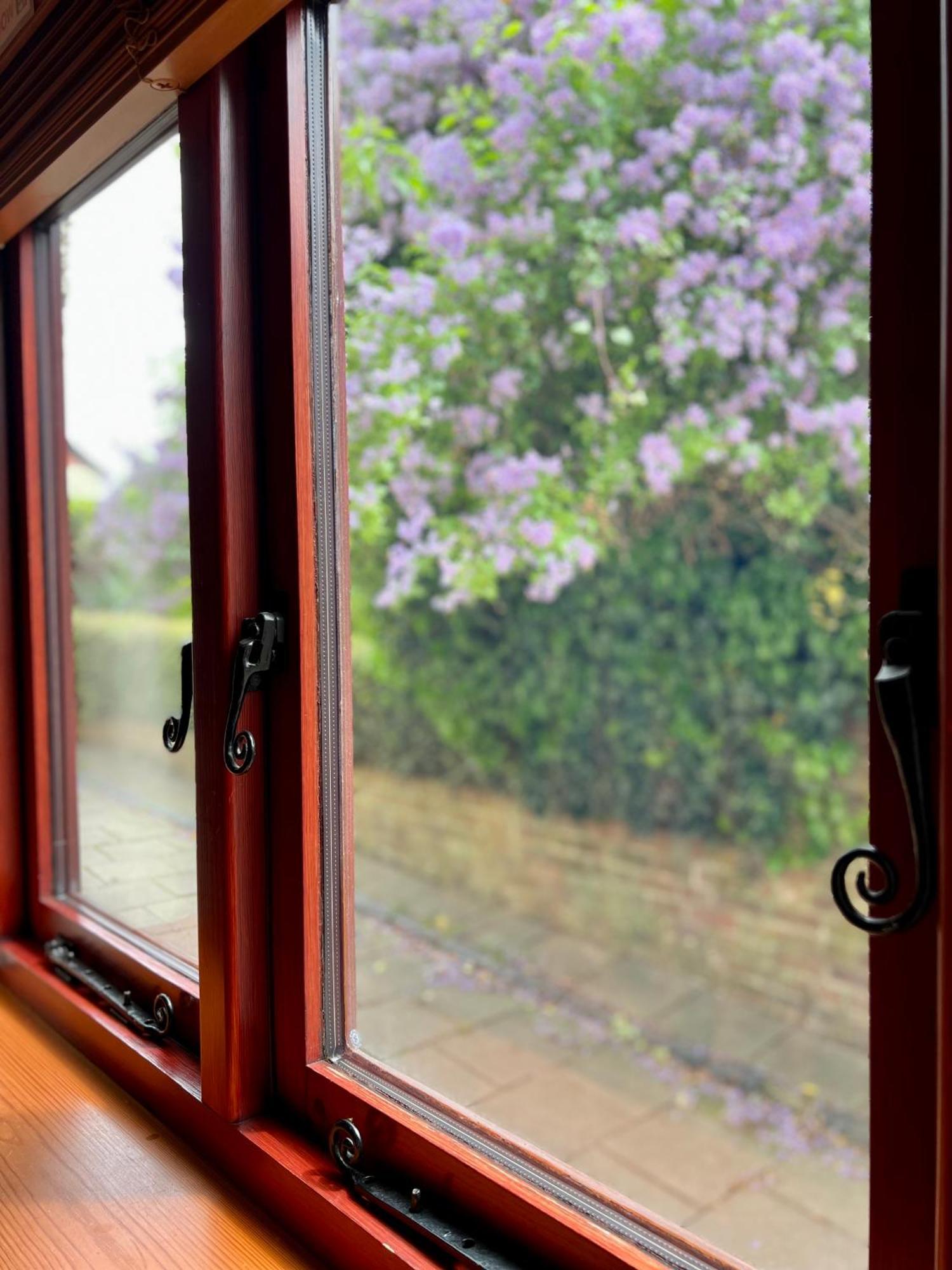 Frog Cottage, Ludlow - A Charming Townhouse For 4 Экстерьер фото
